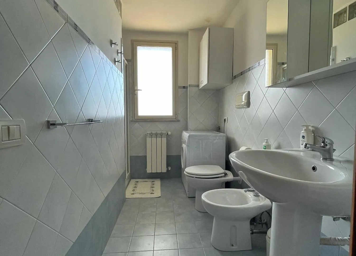 Leto Apartment 勒托阳尼